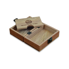 Cargar imagen en el visor de la galería, RAW Rolling Papers - Wood Box - The Billi Billi Store